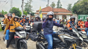 TOURING KEMAJOEAN BERSAMA BIKERSMU CHAPTER KLATEN: Eratkan Silaturahmi, Makmurkan Masjid, Cabang, dan Ranting Muhammadiyah