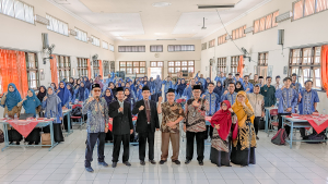 Workshop Deep Learning dan Penyusunan Kurikulum: Wujud Komitmen Pendidikan Muhammadiyah Klaten Menuju Keunggulan dan Kemajuan