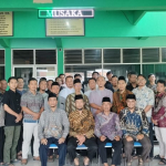 Ilmu wajib dituntut,diamalkan dan disebarkan